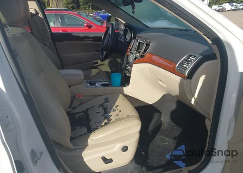 2011 Jeep Grand Cherokee Limited из США, поврежденный, VIN 1J4RR5GG3BC723298